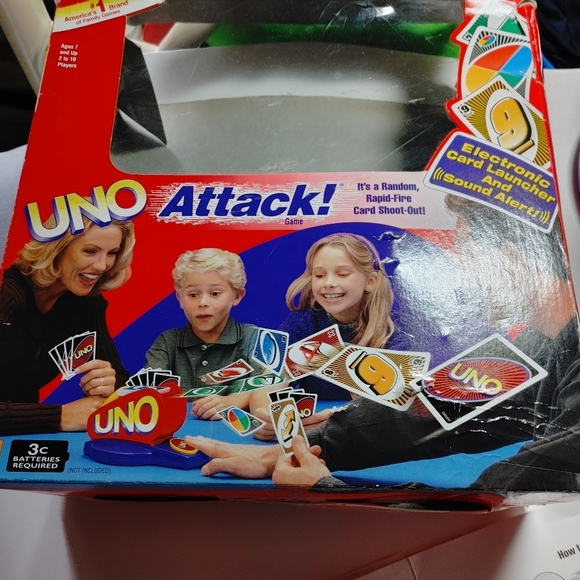 VTG Mattel "Uno Attack" Electronic Launcher Card Game Cards with box.Tested a - Picture 4 of 13